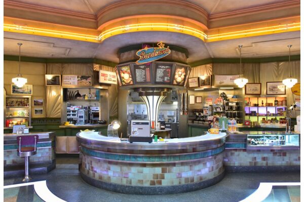 ギャラクシー街道　映画　ブログ　美術